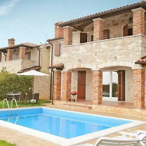 Villa Sunny, Kaštelir